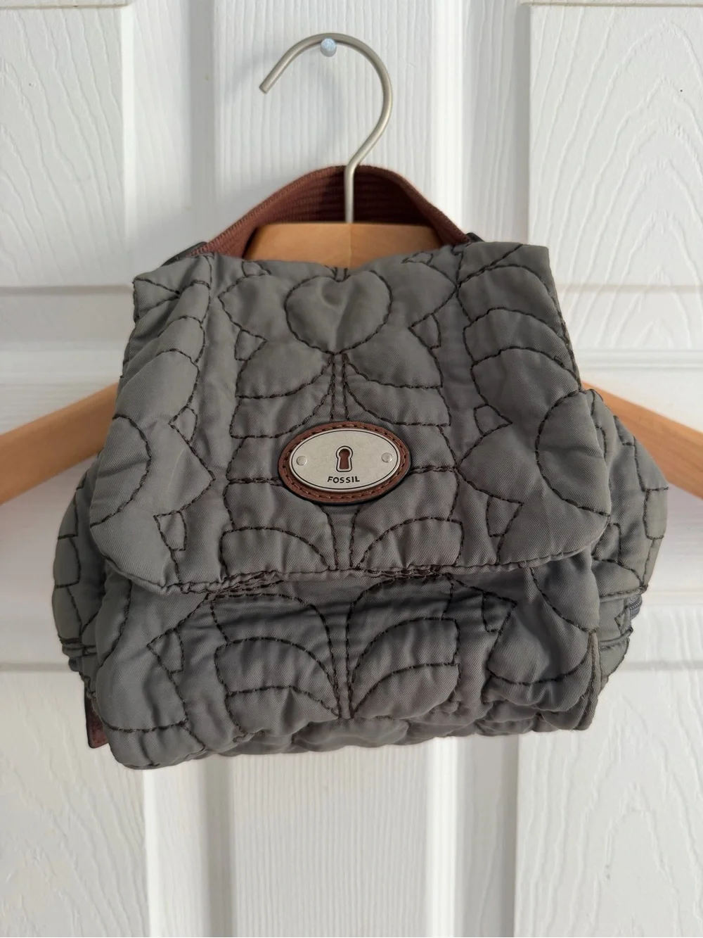 Fossil Key-Per Quilted Makeup/Toiletry Bag